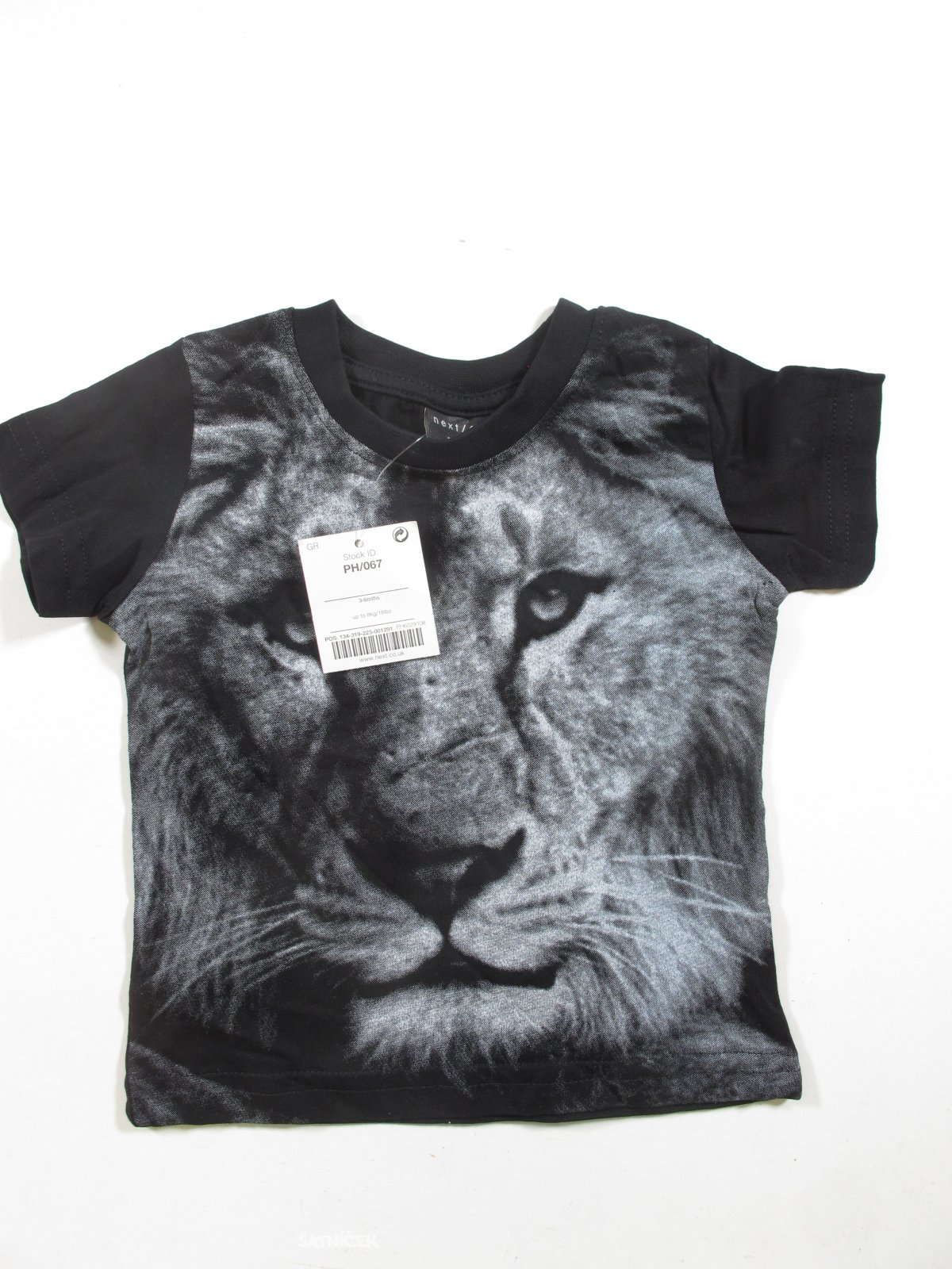 Triko pro kluky s  čermé s obrázkem outlet 