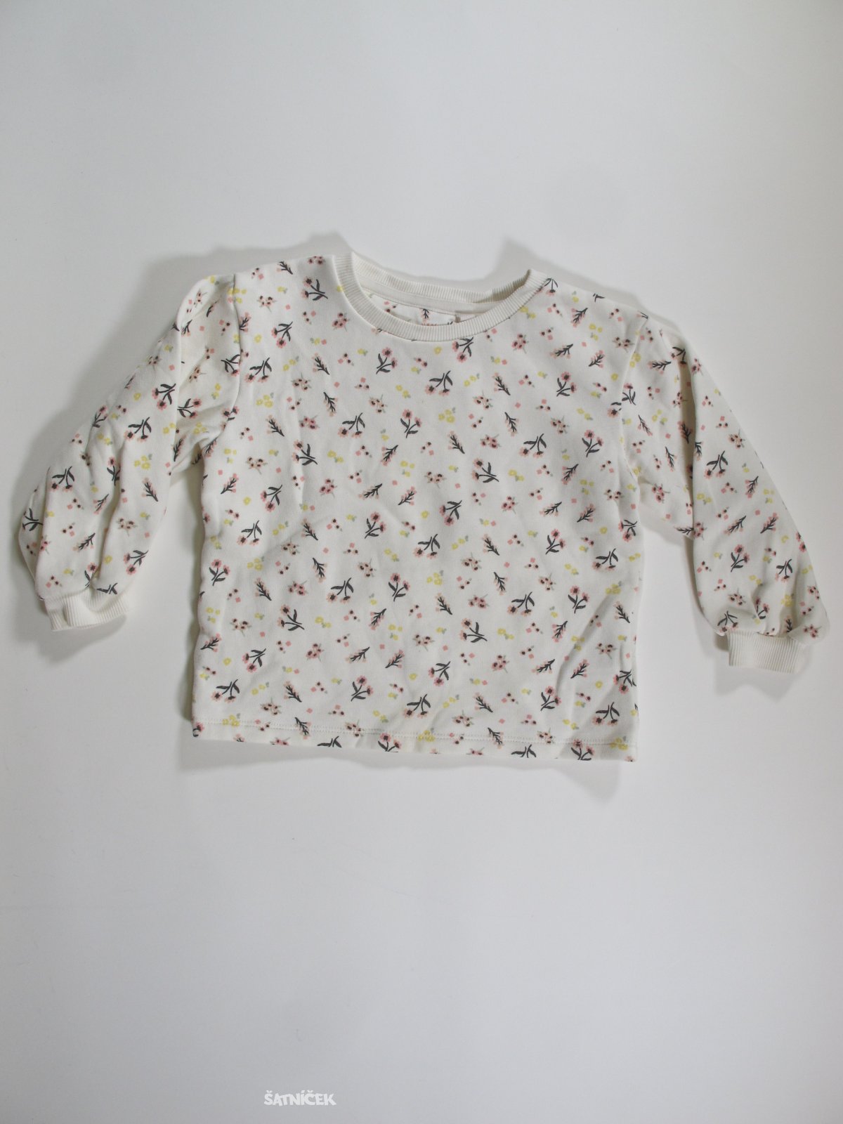 Mikina světlá s kytkami   pro holky  secondhand