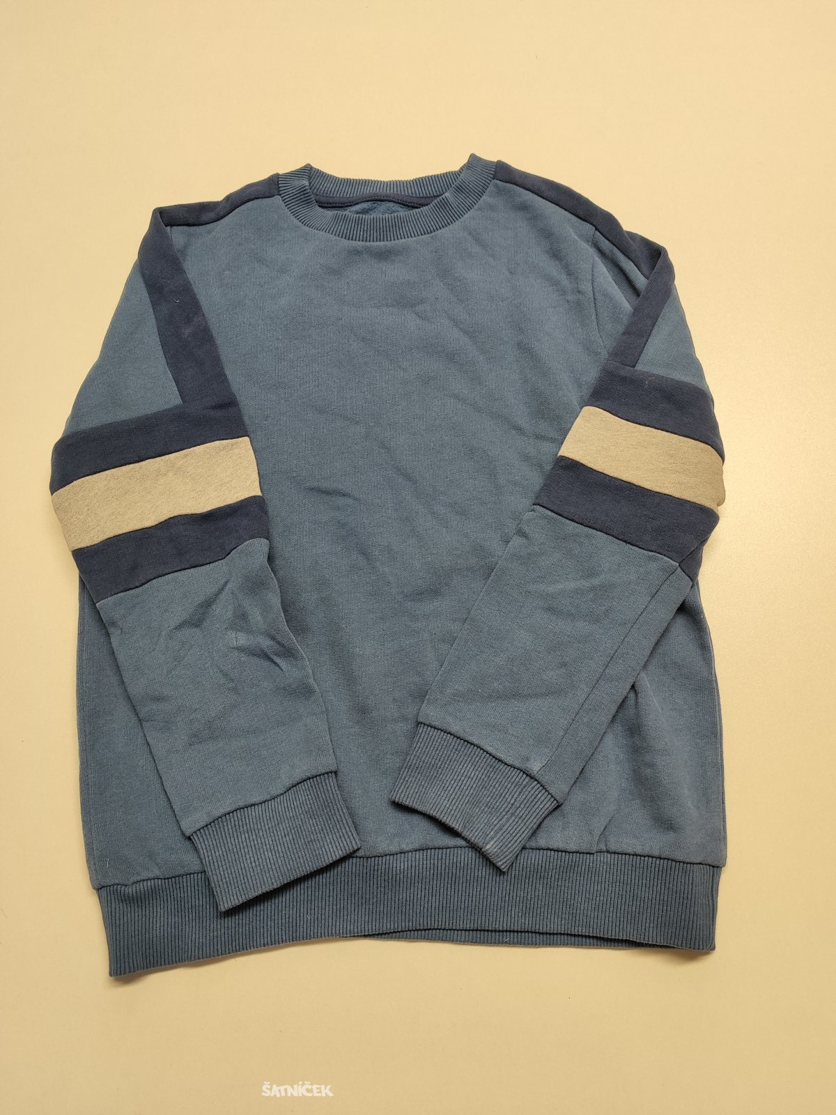 Modrá mikina pro kluky secondhand