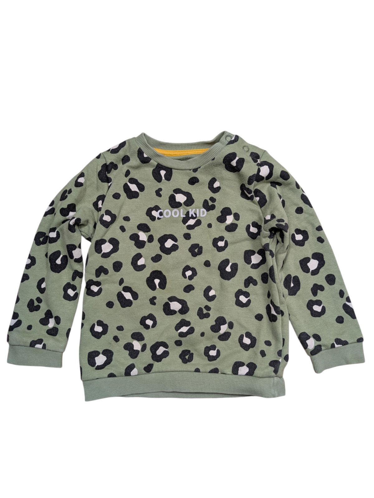 Zelená mikina se vzorem pro holky secondhand F&F