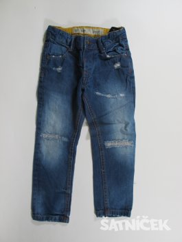 Modré džínové kalhoty pro kluky